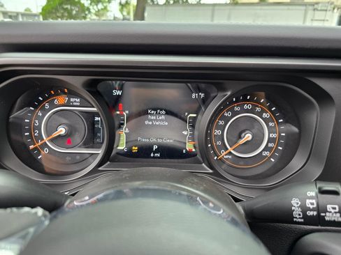 New 2025 Jeep Wrangler Sahara w/ Safety Group AWD/4WD image 20