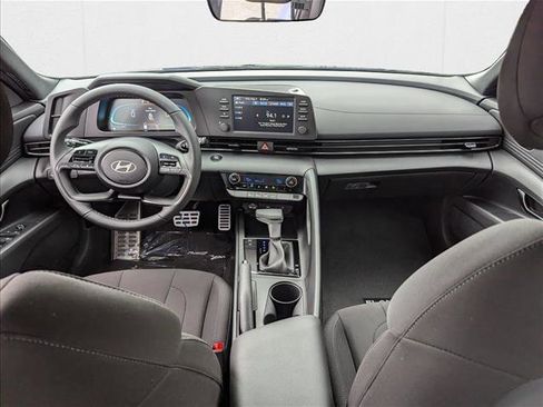 New 2025 Hyundai Elantra Sport image 13