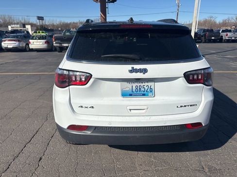 Used 2025 Jeep Compass Limited image 7