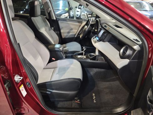 Used 2018 Toyota RAV4 Adventure AWD/4WD image 31