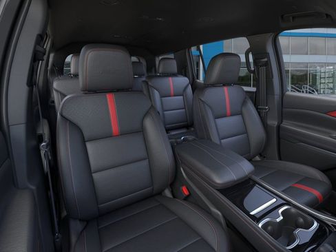 New 2026 Chevrolet Traverse RS AWD/4WD image 16