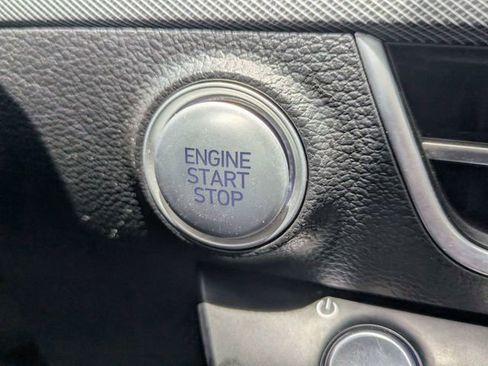 Used 2025 Hyundai Sonata SEL FWD image 29