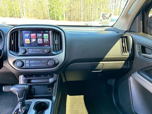 Used 2018 Chevrolet Colorado LT w/ LT Convenience Package image 20