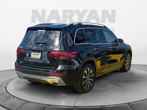 Used 2022 Mercedes-Benz GLB 250 4MATIC w/ Premium Package Lite image 8