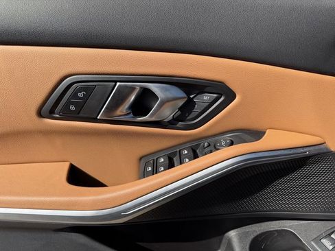 Used 2025 BMW 330i Sedan image 22