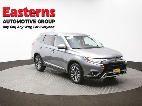 Used 2020 Mitsubishi Outlander SEL image 48