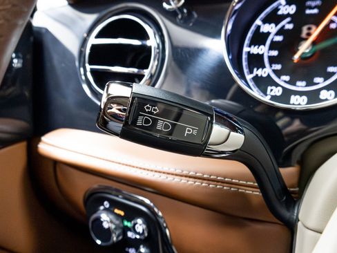 Used 2017 Bentley Mulsanne Speed image 75