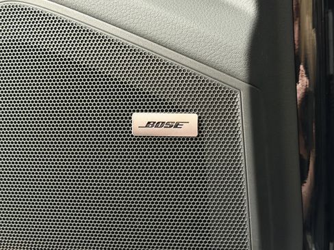 New 2026 Porsche Cayenne image 30