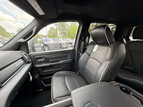 New 2026 RAM 2500 Laramie w/ Night Edition AWD/4WD image 31