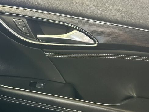 Used 2023 Buick Envision Essence FWD image 29