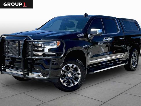 Used 2023 Chevrolet Silverado 1500 High Country w/ Z71 Off-Road Package AWD/4WD image 1