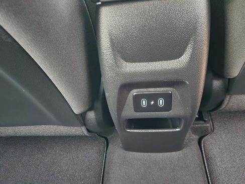 Certified 2024 Hyundai Venue SEL image 16