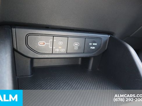Used 2025 Kia K4 FWD image 32