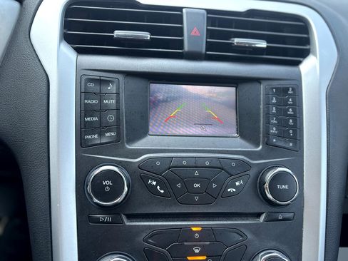 Used 2016 Ford Fusion S image 16