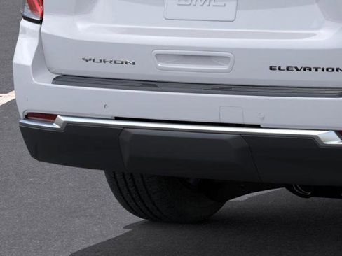 New 2026 GMC Yukon XL Elevation w/ Elevation Premium Package AWD/4WD image 14