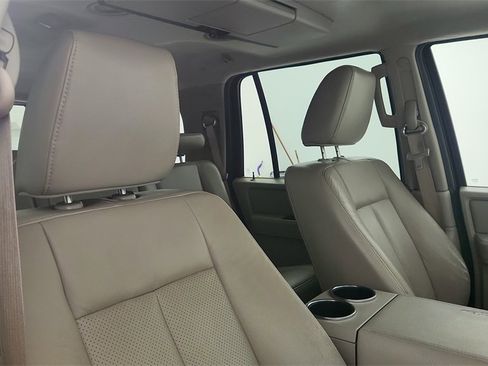 Used 2010 Ford Expedition Limited image 26