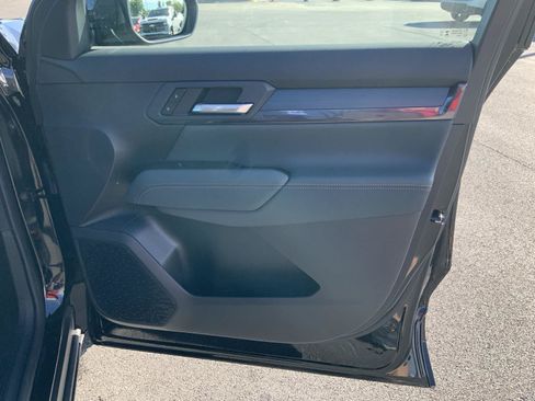 New 2026 GMC Terrain AT4 w/ Convenience Package III AWD/4WD image 57
