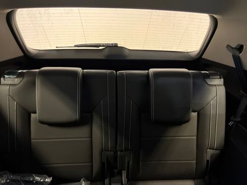 Certified 2023 Volkswagen Atlas SE w/ Panoramic Sunroof Package FWD image 19
