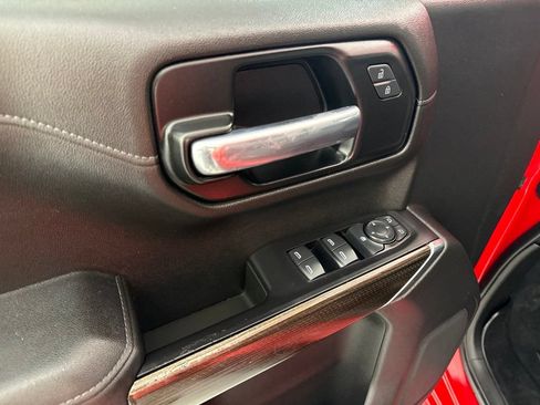 Used 2021 Chevrolet Silverado 1500 LT AWD/4WD image 23