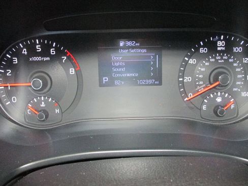 Used 2020 Kia Soul LX image 19