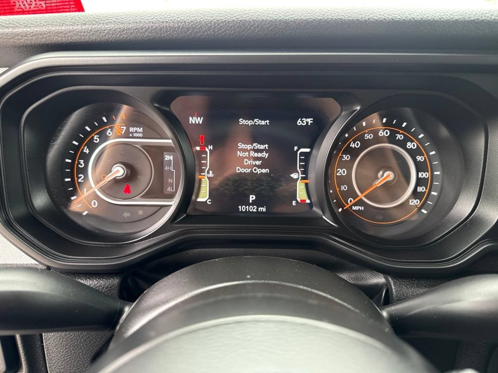 Certified 2025 Jeep Gladiator Sport AWD/4WD image 11