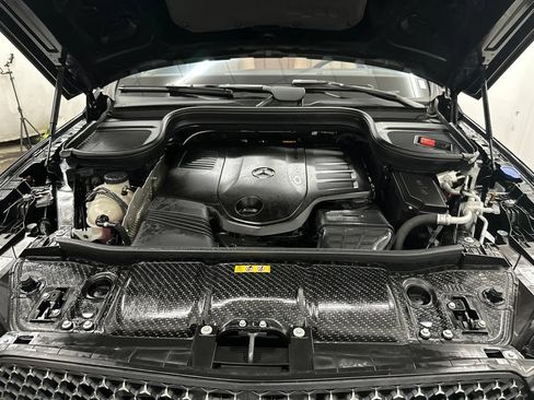Used 2025 Mercedes-Benz GLE 450 4MATIC Coupe image 13