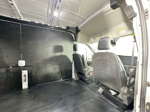 Used 2023 Ford Transit 250 148 Medium Roof AWD w/ Load Area Protection Package image 26