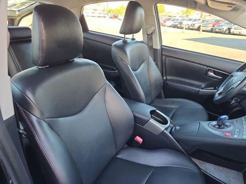 Used 2013 Toyota Prius Persona Series FWD image 26