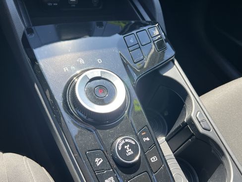 Certified 2023 Kia Sportage LX image 30