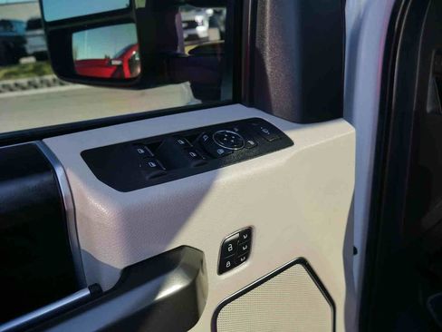 Used 2021 Ford F450 Limited image 34