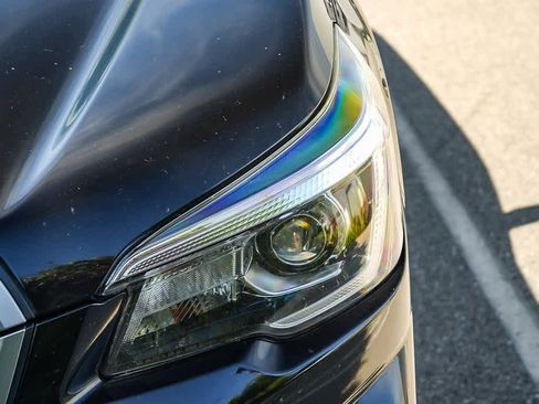 Used 2019 Subaru Forester Premium w/ All-Weather Package image 8