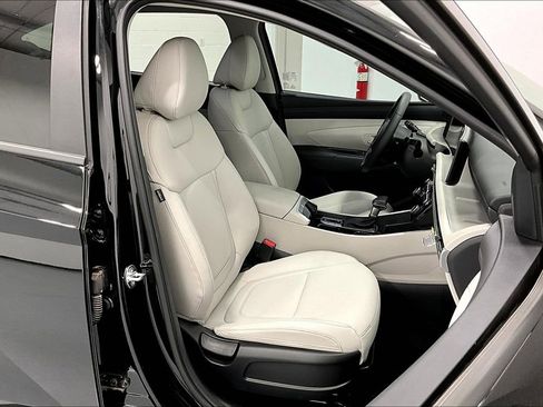 Used 2025 Hyundai Tucson SEL FWD image 9