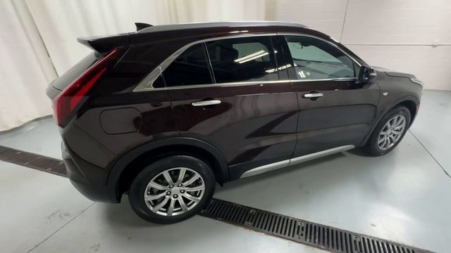 Used 2021 Cadillac XT4 Premium Luxury w/ Cold Weather Package AWD/4WD image 8