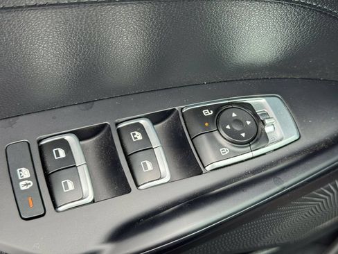 New 2026 Kia K5 LXS FWD image 17