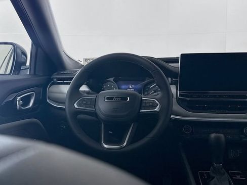New 2026 Jeep Compass Limited AWD/4WD image 11