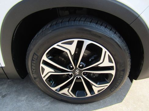Used 2019 Hyundai Santa Fe FWD image 7