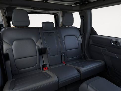 New 2026 Ford Bronco Outer Banks AWD/4WD image 12