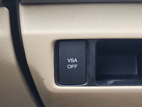 Used 2010 Honda Accord LX-P image 21