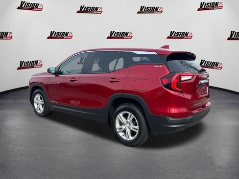 Used 2023 GMC Terrain SLE image 7