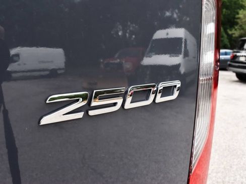 Used 2024 Mercedes-Benz Sprinter 2500 image 14
