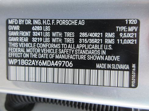 Used 2021 Porsche Cayenne GTS AWD/4WD image 61