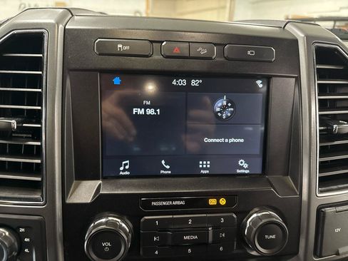 Used 2019 Ford F250 XLT w/ XLT Premium Package AWD/4WD image 18