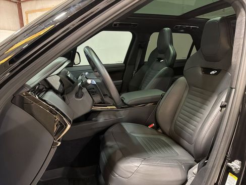 Used 2024 Land Rover Range Rover Sport image 26