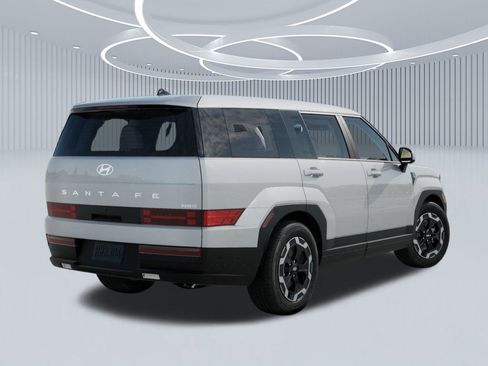 New 2026 Hyundai Santa Fe SE image 4