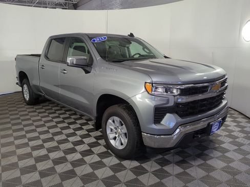Used 2023 Chevrolet Silverado 1500 LT w/ Protection Package image 2