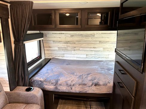 Used 2022 Ford F150 image 21