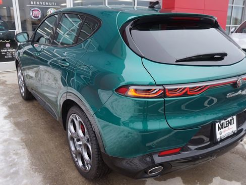 New 2024 Alfa Romeo Tonale Veloce image 13