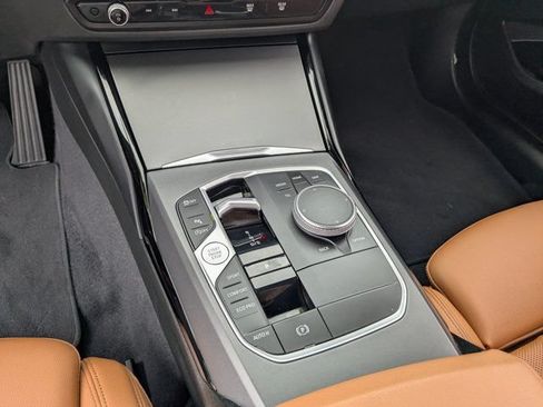 Used 2023 BMW 230i Coupe w/ Premium Package RWD image 17