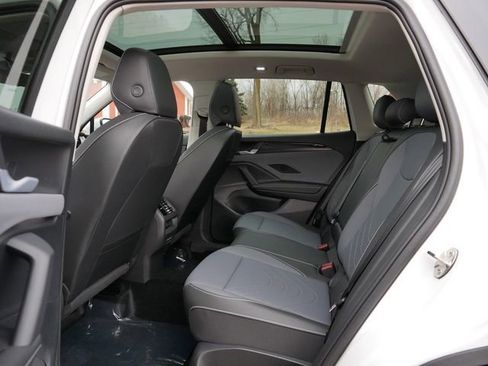 New 2026 Volkswagen Tiguan SE AWD/4WD image 8