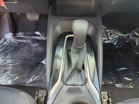 Certified 2025 Toyota Corolla LE FWD image 14
